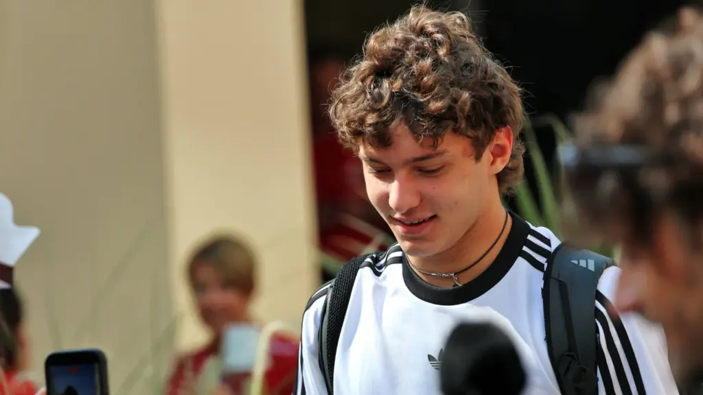 Antonelli targets 2026 title after strong W17 shakedown