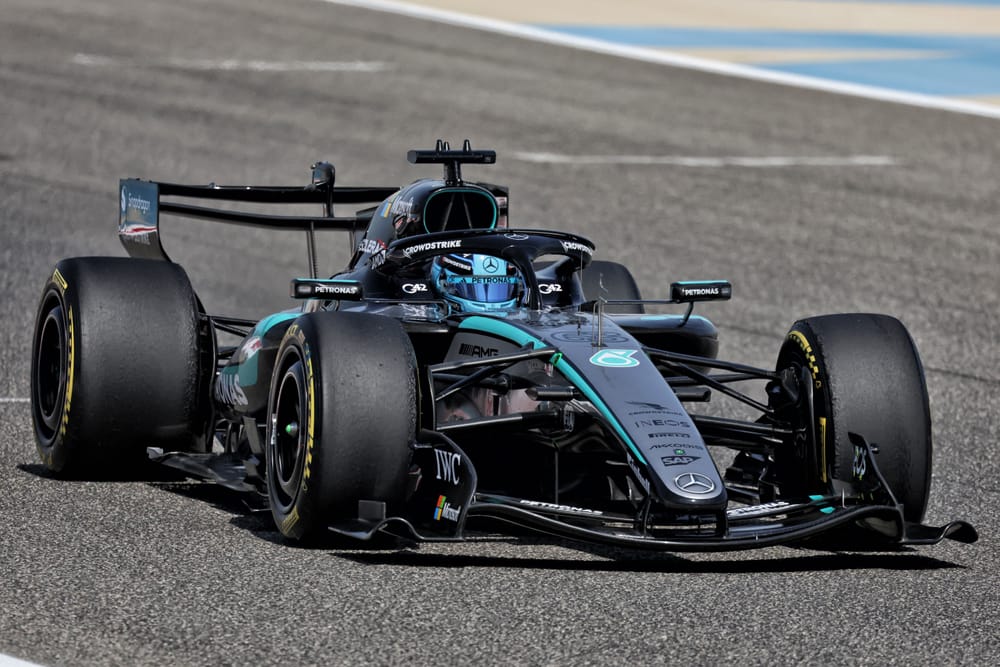 Russell posts only sub-1:34 as Mercedes probes W17 pace
