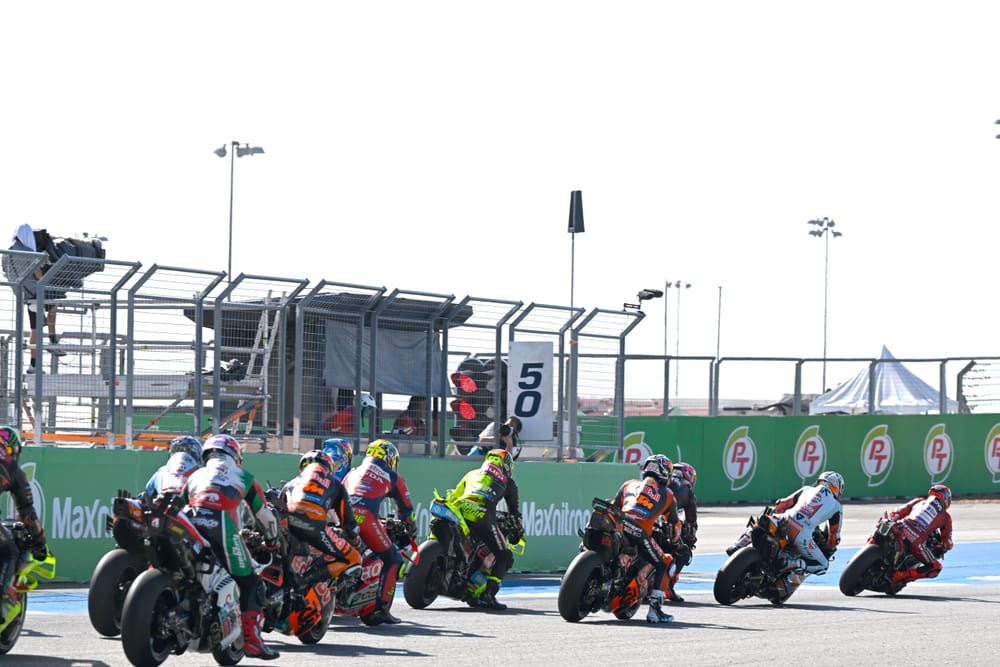Pedro Acosta's Buriram haul puts KTM atop MotoGP standings