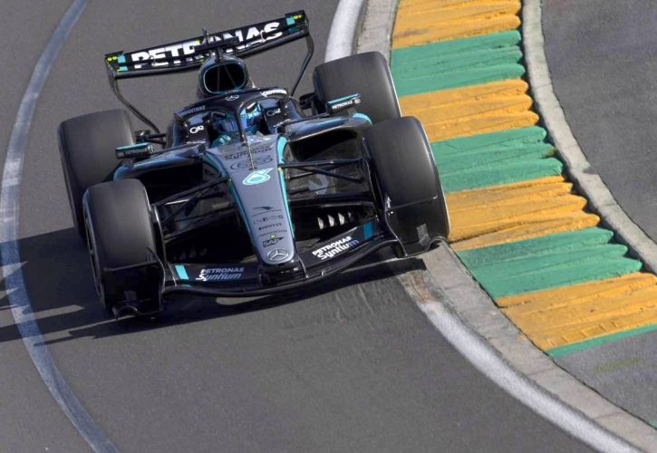 Russell takes pole; Mercedes lock front row at Albert Park