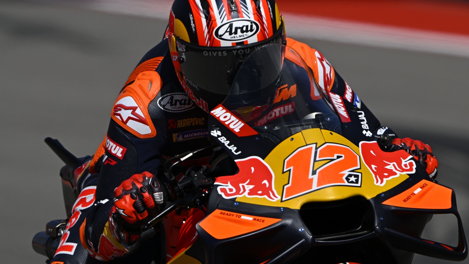 Viñales withdraws at COTA after shoulder screw dislodges