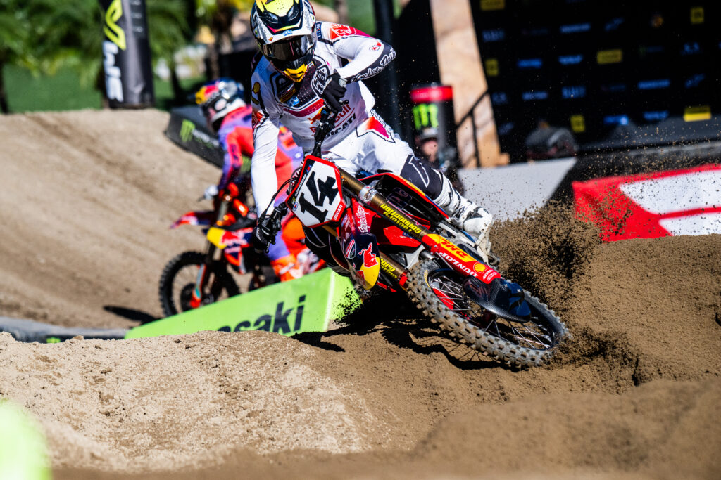 Sexton, Ferrandis cleared in Detroit injury report; Park out