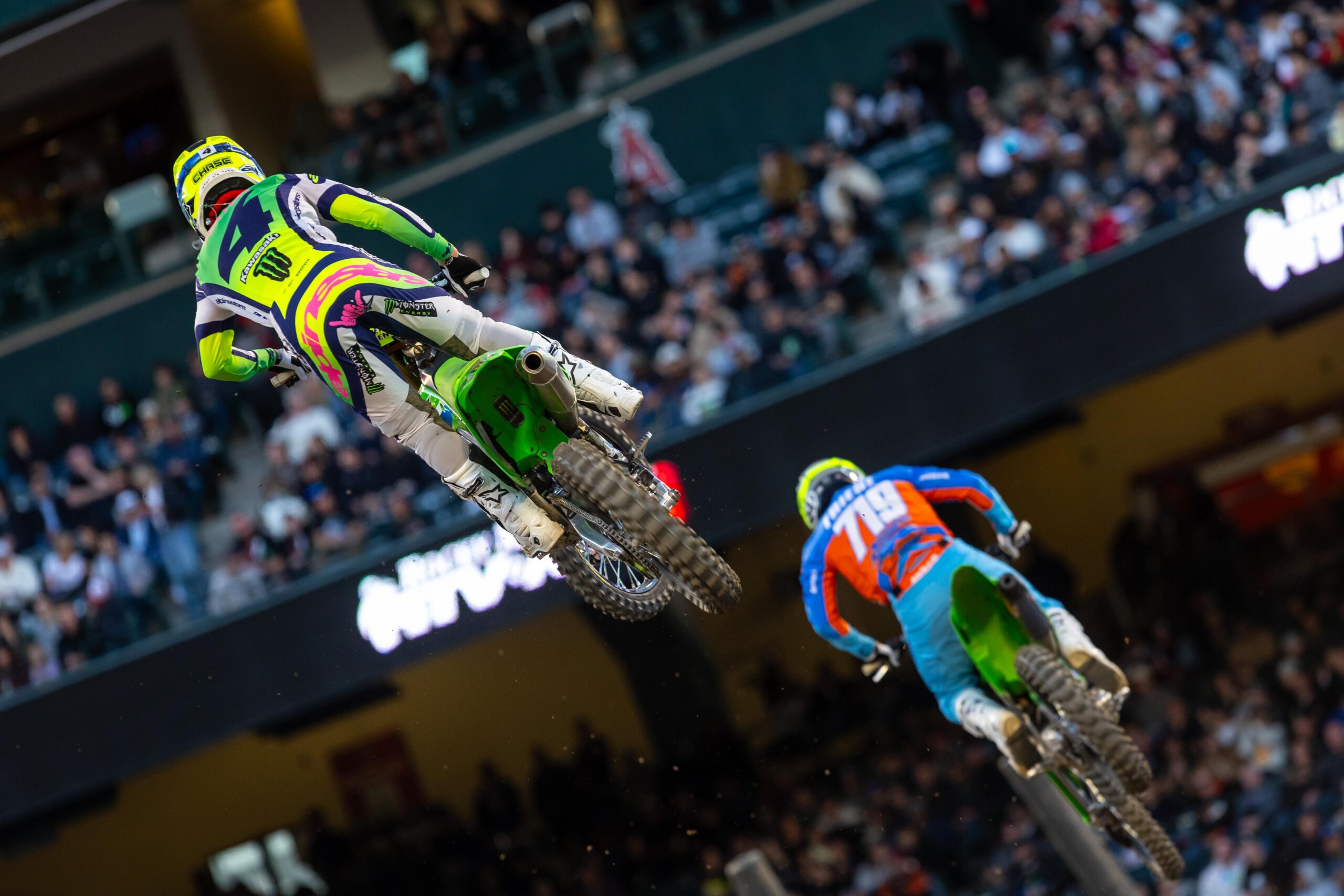 Supercross Live posts St. Louis lap; teams study lines