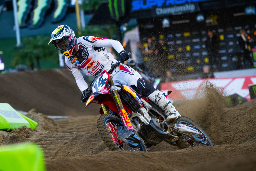 Hammaker penalty hands Devin Simonson first 250SX podium