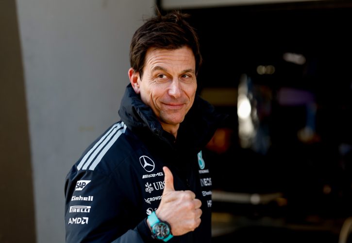 Mercedes brings few Miami upgrades, targets Canada
