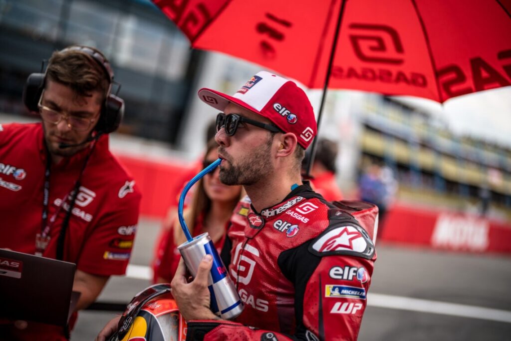Tech3 names Jonas Folger to meet MotoGP two-rider rule
