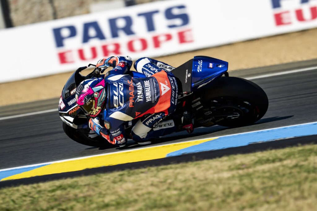 Guevara secures Le Mans Moto2 pole on Boscoscuro