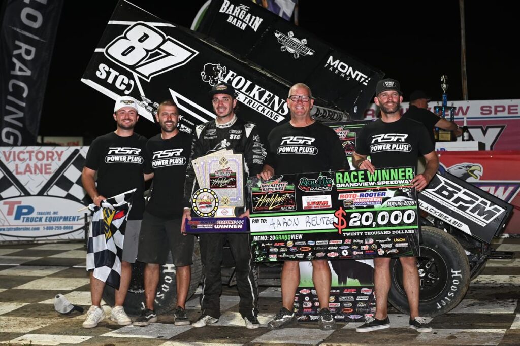 Reutzel Wins Wire-to-Wire at Grandview, Extends Lead