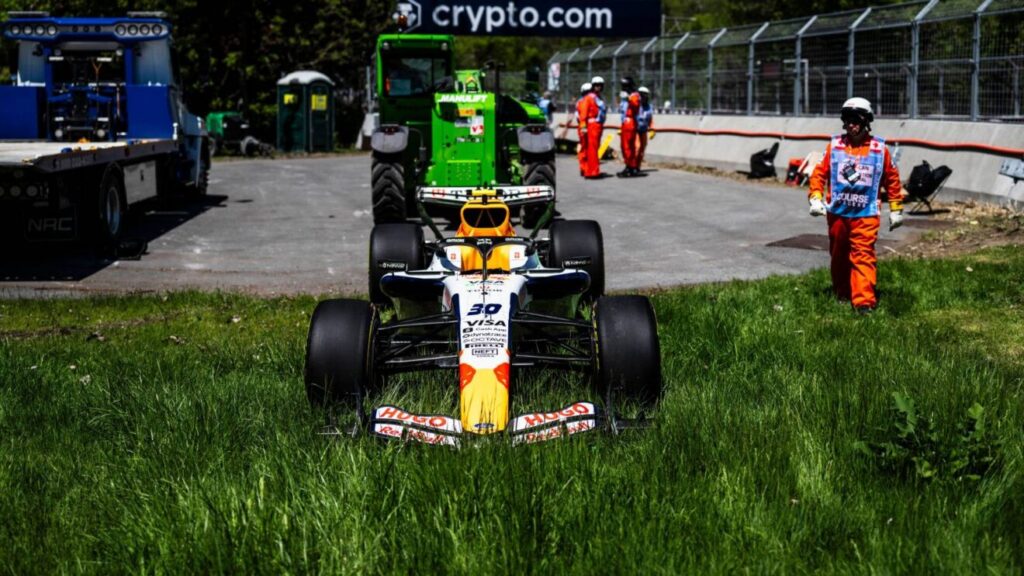 Stewards fine Racing Bulls after Lawson's CDS failure halts sessions