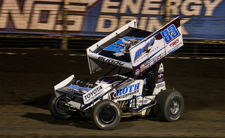 Kofoid Pulls Away From Reutzel at Huset’s, Wins by Nearly 4 Seconds
