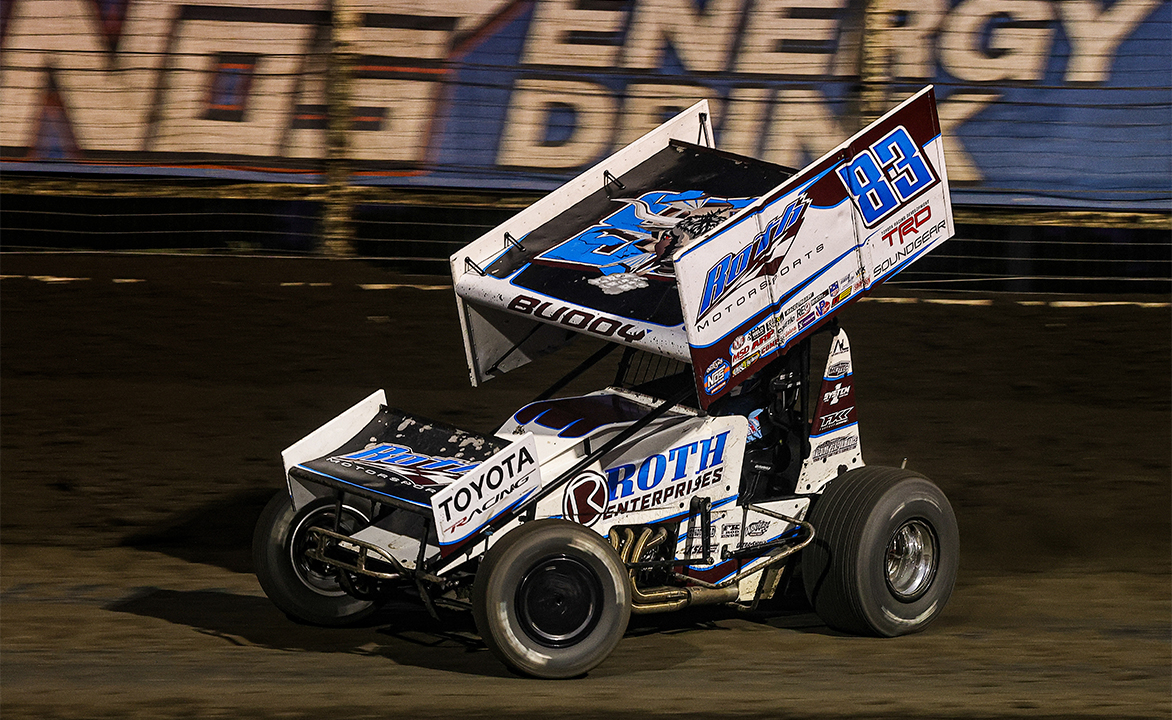 Kofoid Pulls Away From Reutzel at Huset's, Wins by Nearly 4 Seconds