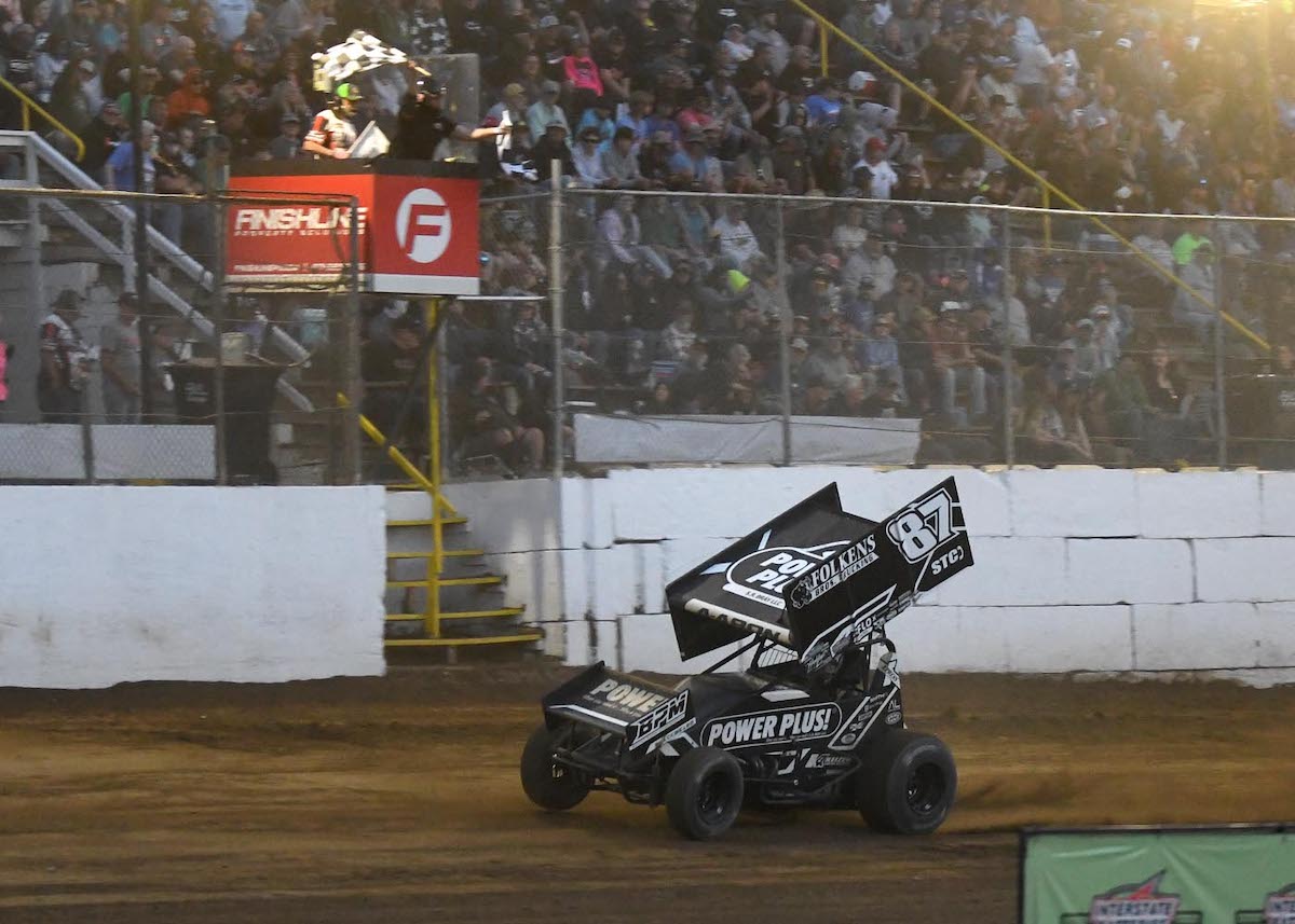 Interstate Batteries' Reutzel reclaims lead after Lawrenceburg flip