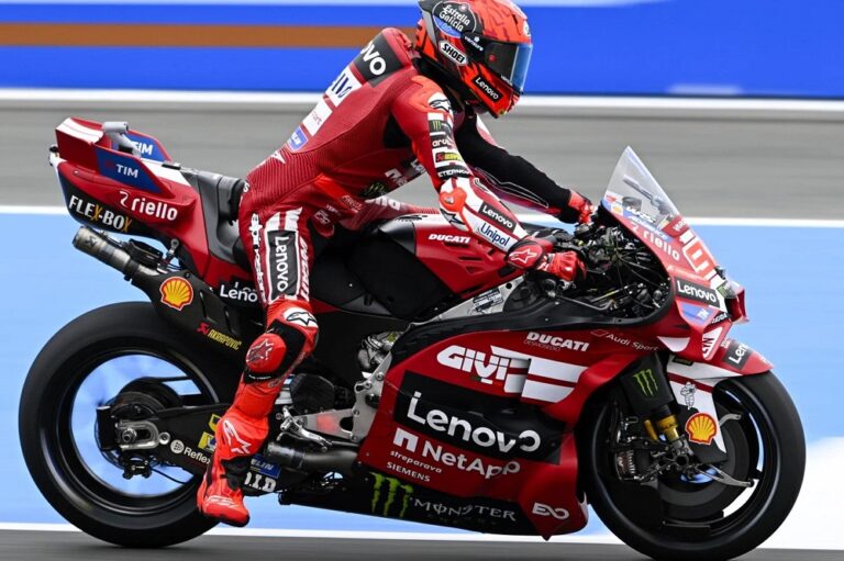 Ezpeleta: holeshot devices out by 2027, action could come sooner
