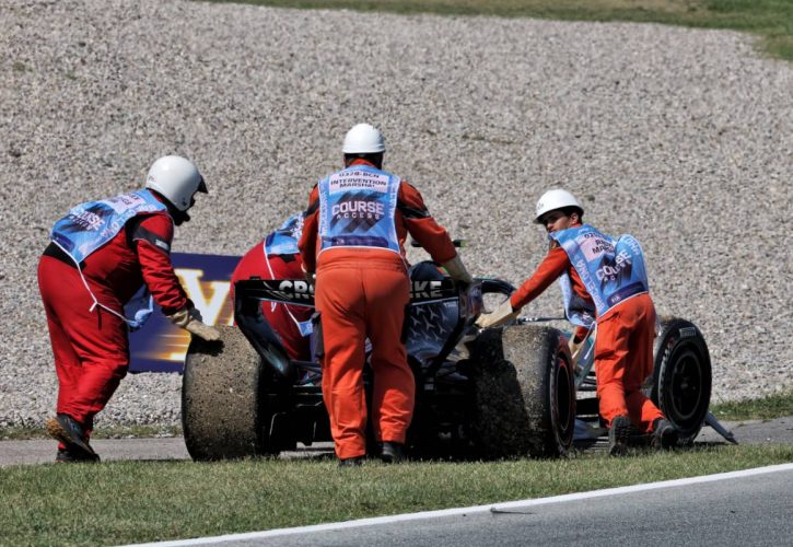 Mercedes pins F1 retirements on battery fault, plans fix