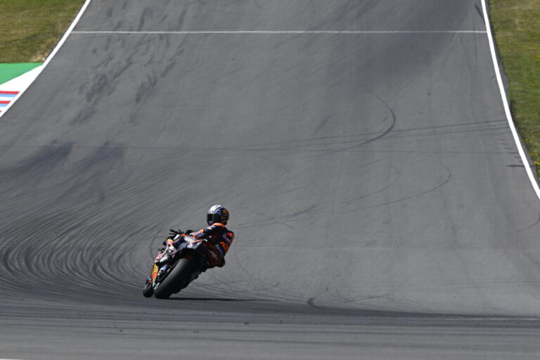 Acosta says KTM must send bike back after repeated failures