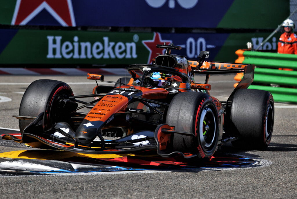 McLaren tests upside-down rear wing in Austria