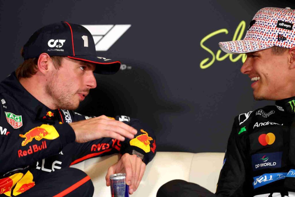 McLaren Holds Early Talks With Verstappen Over Possible Move