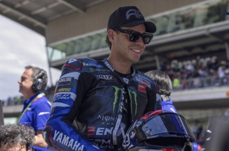Raul Fernandez leads Aprilia 1-2 in Assen sprint