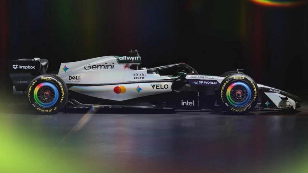 McLaren marks 60 years with M2B tribute at British GP