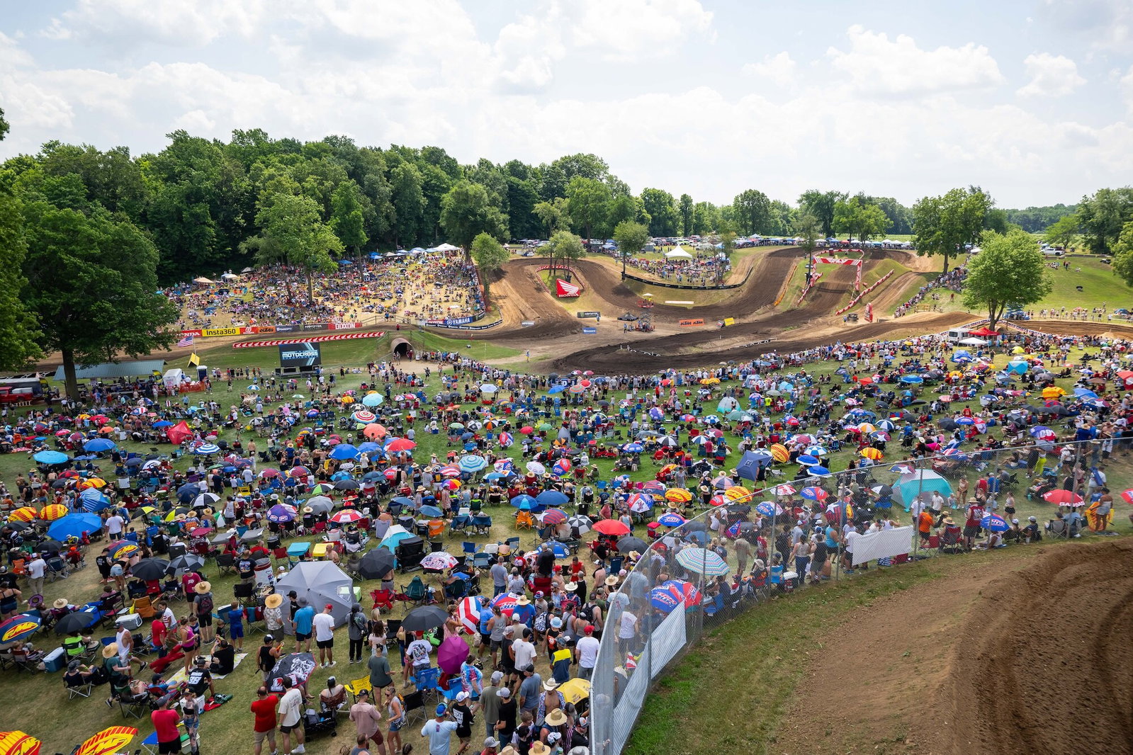 RedBud weekend pairs amateur combine with Pro Motocross return