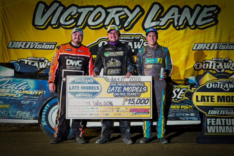 Daulton Wilson scores first WoO Late Model win at Stateline