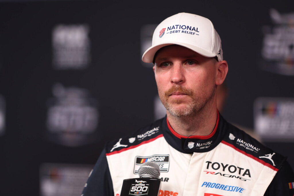Hamlin Sent to Rear as Brake Problems Hit Iowa Build-Up