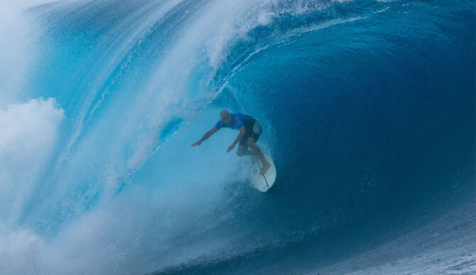 Kelly Slater posts top Tahiti Pro heat at Teahupo’o