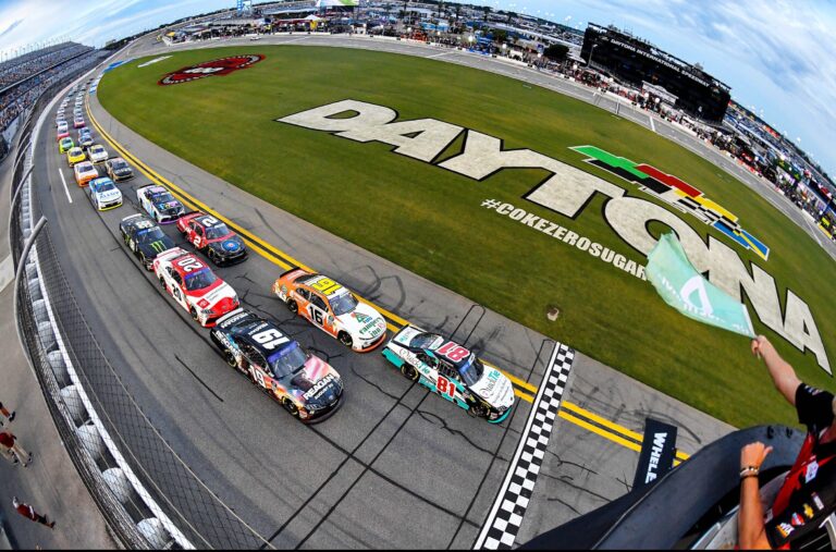 Official lineup puts Rajah Caruth on Daytona pole