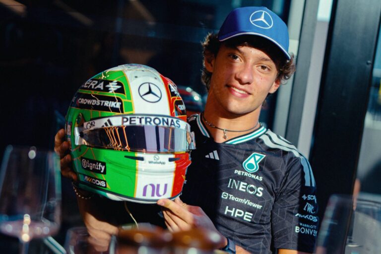 Antonelli unveils Rossi-inspired helmet for Monza home race