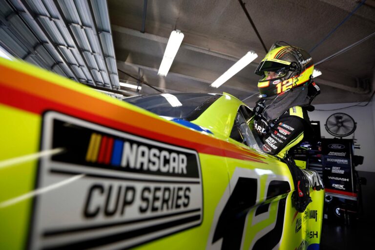 Blaney Loses Pit-Stall Pick After Darlington Penalties