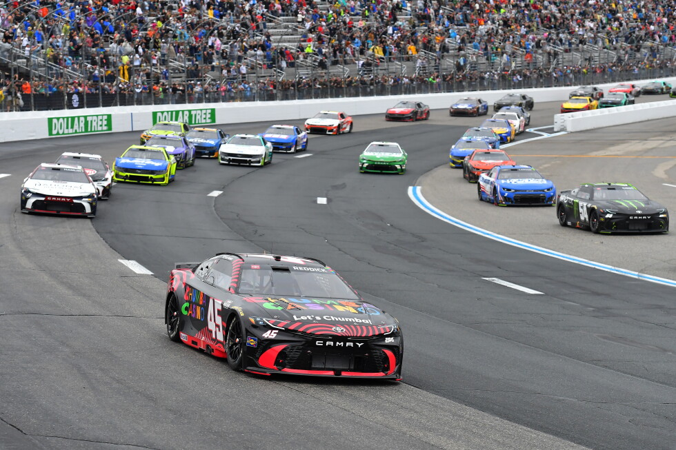 Reddick Earns Southern 500 Pole as NASCAR Sets Lineup by Metric