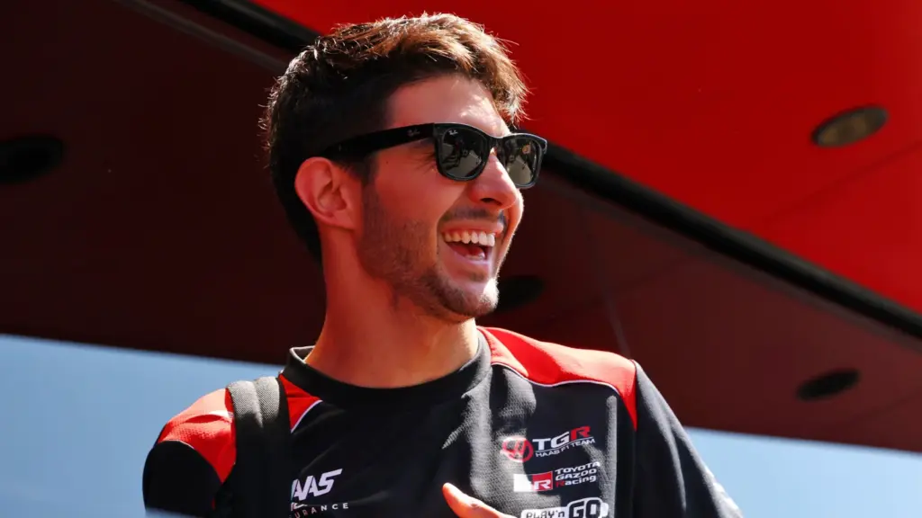 Bearman, Ocon under pressure as Haas tests replacements