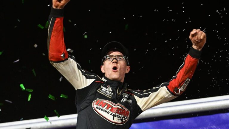 Chase Dietz rebounds to win Tuscarora 50 night two