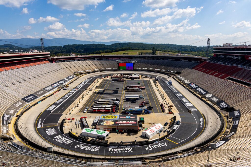 Sheldon Creed wins Food City 300, takes Chase lead