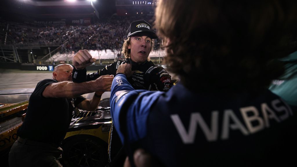 Pit-road fight follows Blaney-Hocevar Bristol wreck