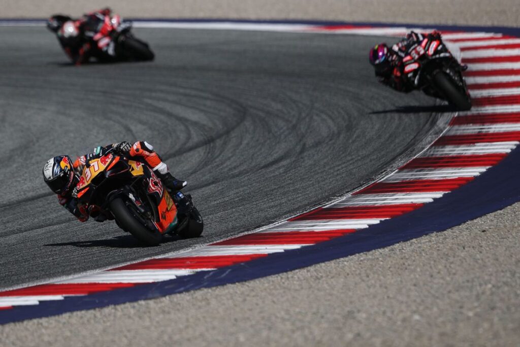 KTM ends four-year wait as Acosta beats Martin in Austria