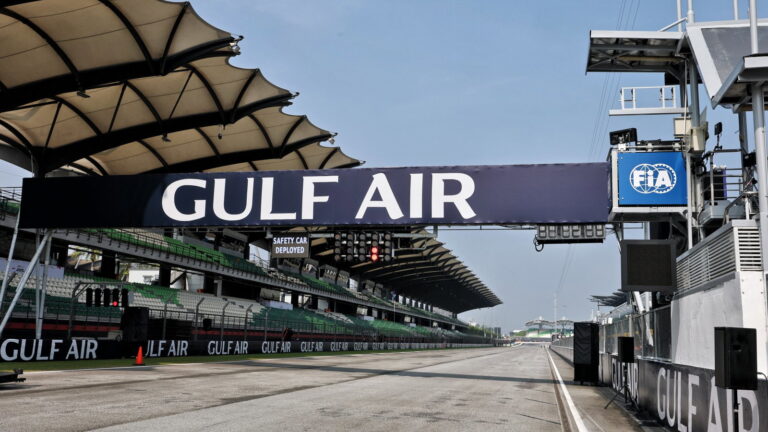 Relocated Bahrain GP weekend gets free U.S. coverage