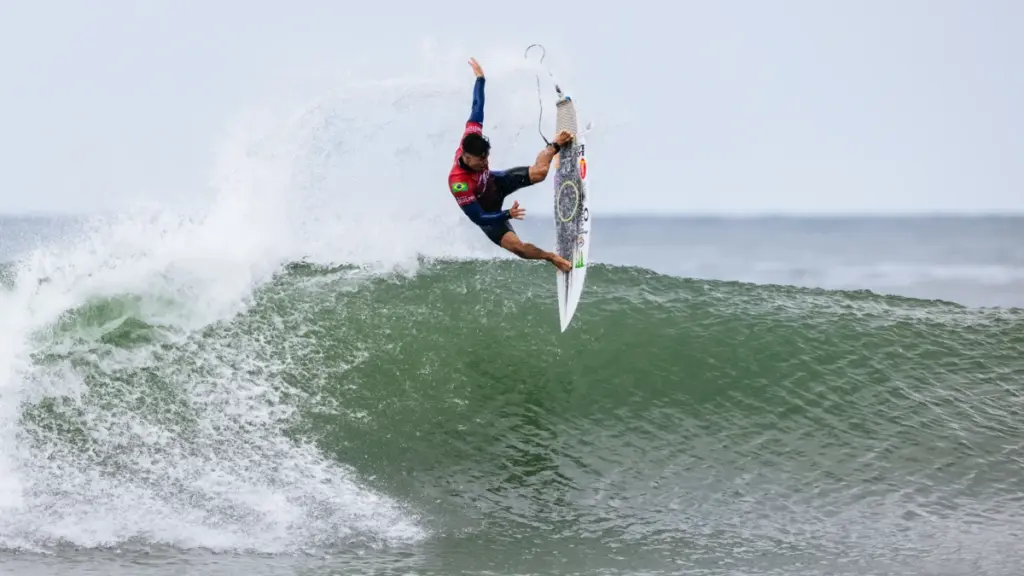 Pupo's Trestles win tightens Brazil's Olympic surfing race