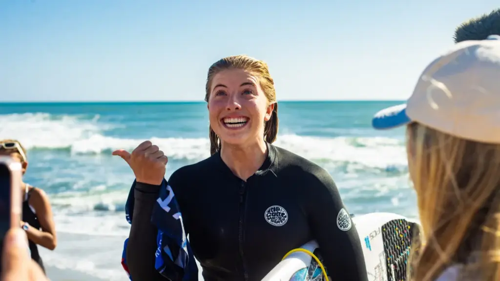Yago Dora, Gabriela Bryan lead title races into Portugal