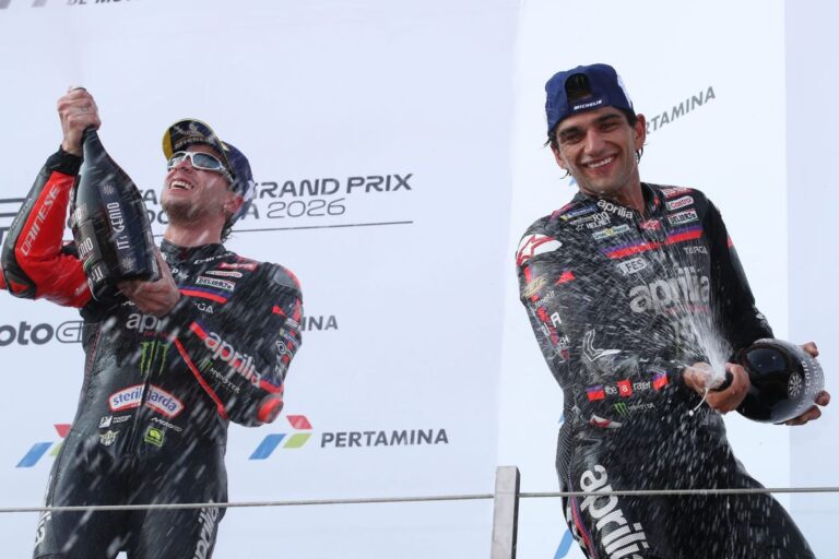 Aprilia considers team-order guidelines in MotoGP title fight