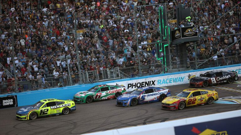 Ryan Blaney opens as betting favorite for Freeway Insurance 500