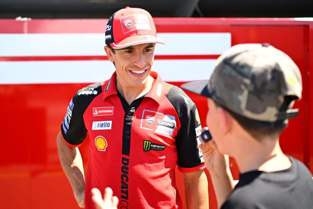 Marc Marquez fastest as Phillip Island opening practice sees multiple crashes